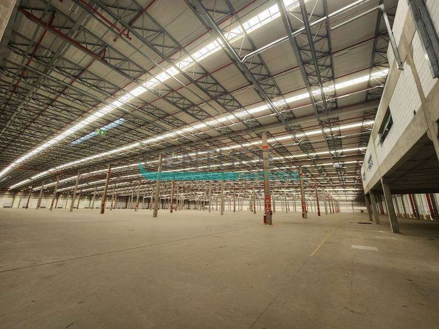 Galpão com 2.343m² na Cidade Industrial em Contagem