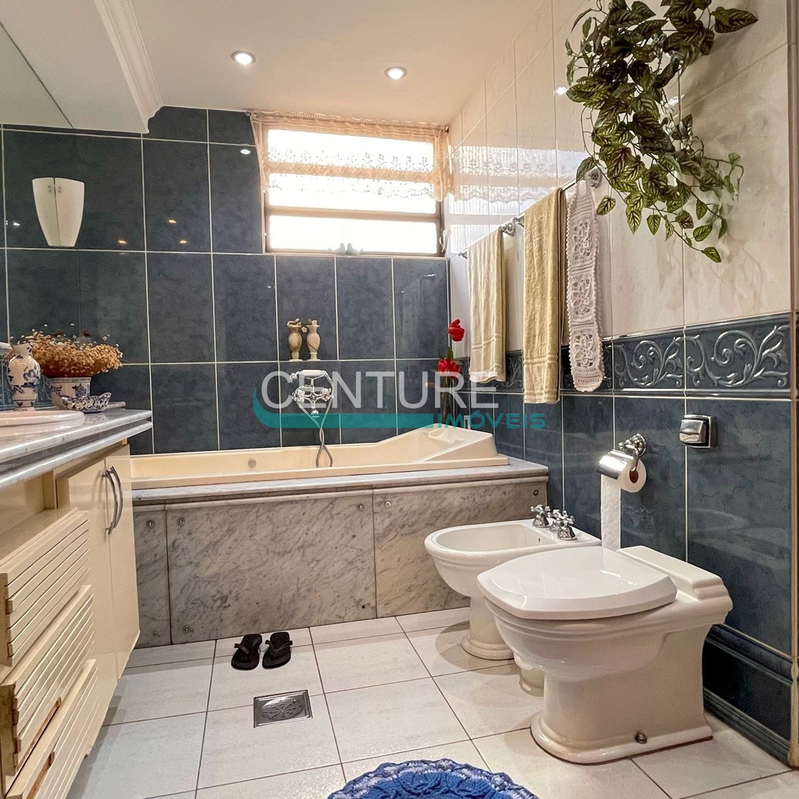 Imagem 17 do Cobertura Duplex Espetacular de 358m² à Venda no Gutierrez – 7 Quartos, 3 Suítes e 4 Vagas