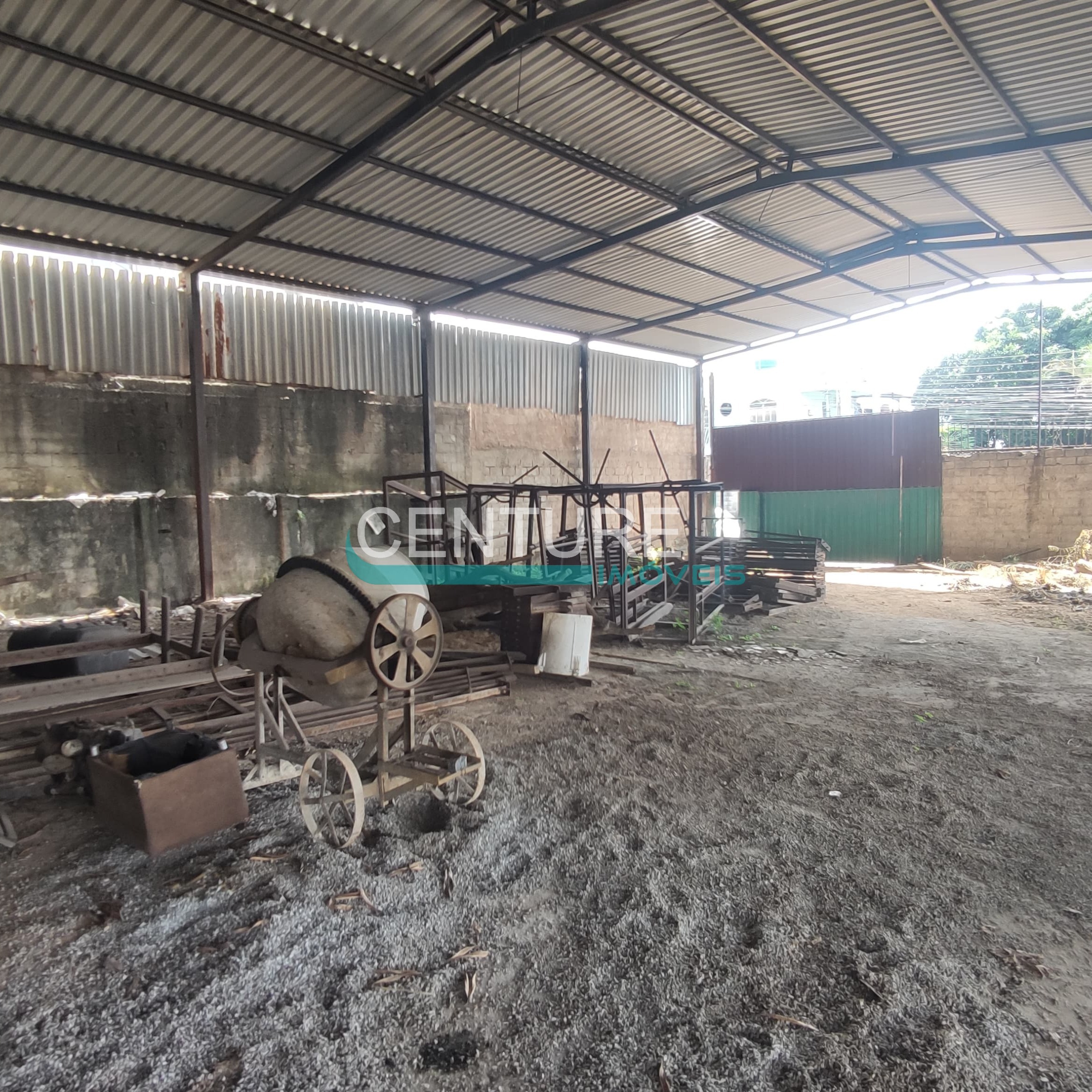 Galpão de 1283m² para alugar no bairro Betim Industrial - Betim