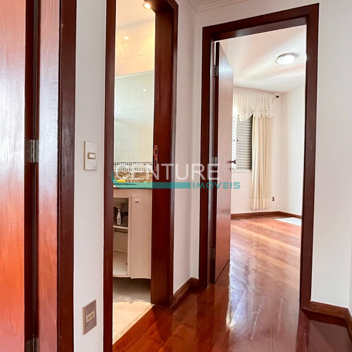 Imagem 3 do Apartamento à venda no Funcionários – 2 quartos + escritório, 1 suíte, 1 vaga – 80m² de charme e funcionalidade