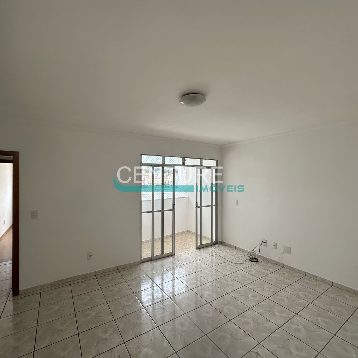Aluguel – Apartamento 3 quartos | 100m² | 1 suíte | 1 vaga – Bairro Dona Clara