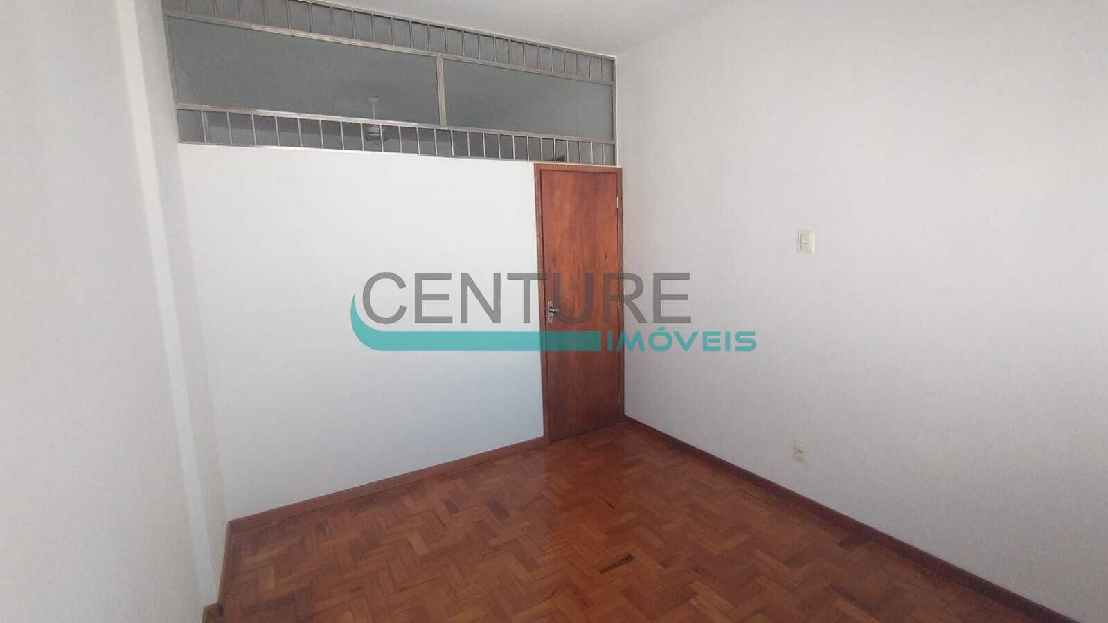 Excelente apartamento de 2 quartos totalmente reformado no Edifício Maletta