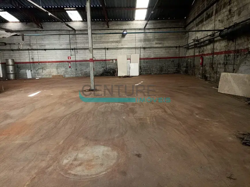 Galpão com 720m² na Via Expressa em Contagem