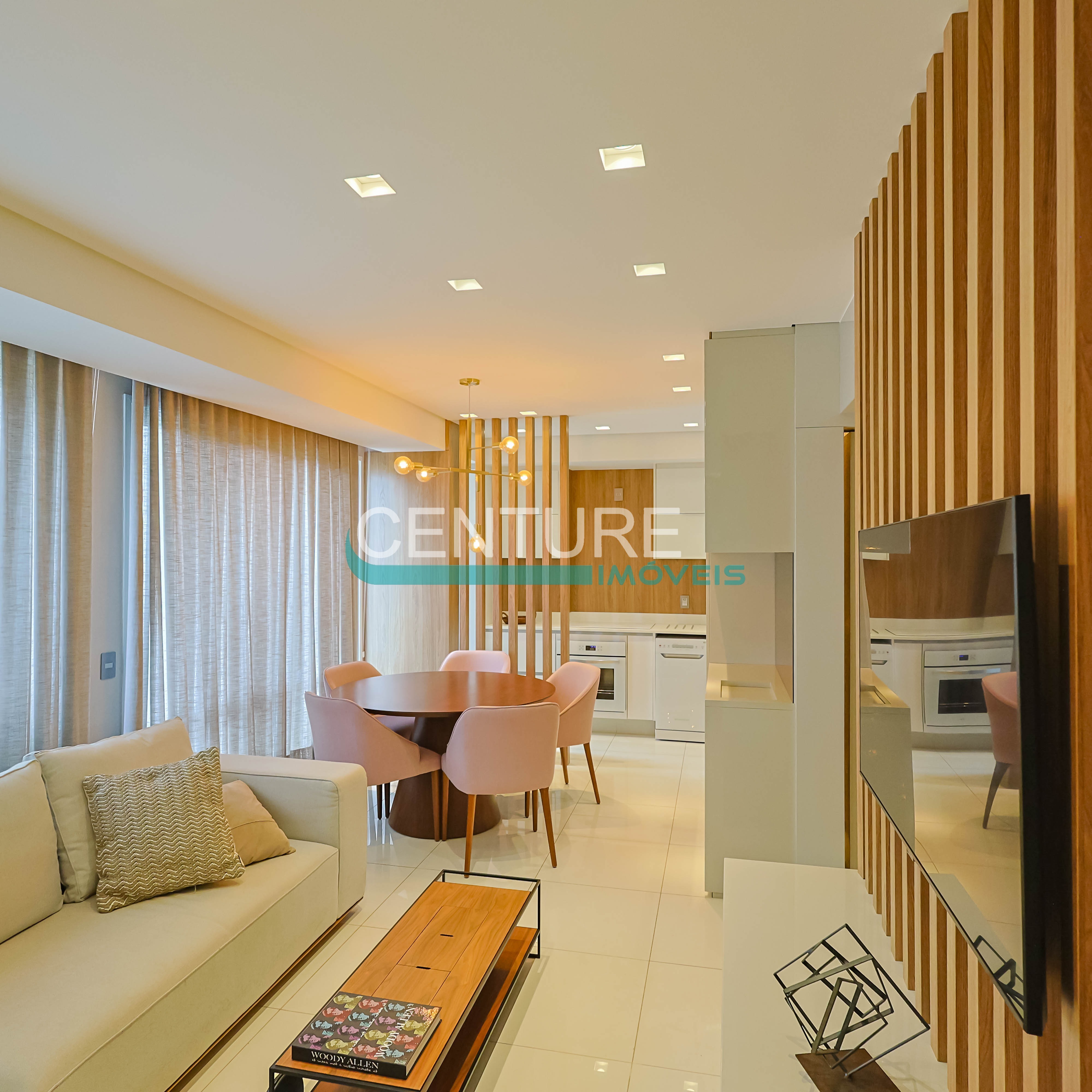 Apartamento Duplex mobiliado de 2 quartos no Vila da Serra
