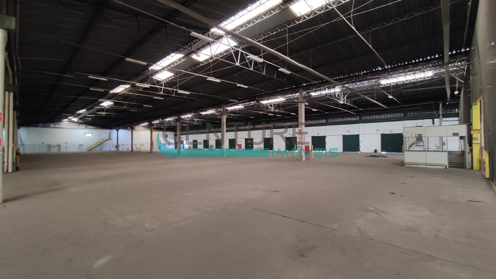 Excelente galpão com 9.500m² na BR040 e Próximo da Ceasa Minas