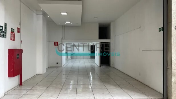 Loja reformada com 132m² no Barro Preto